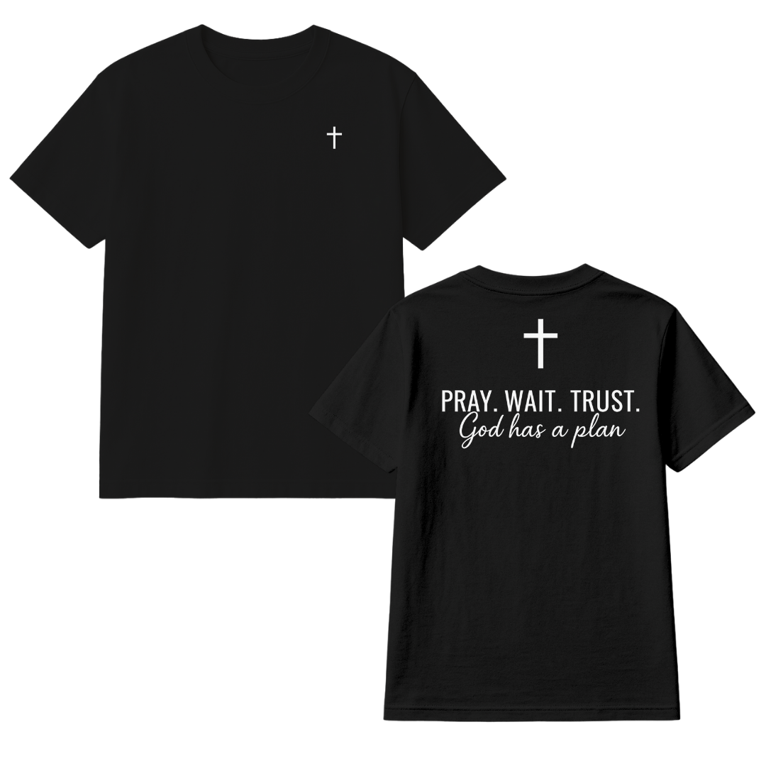 Playera Pray Wait Trust